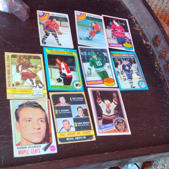 70's Hockey Card Lot - Picture 1 of 5